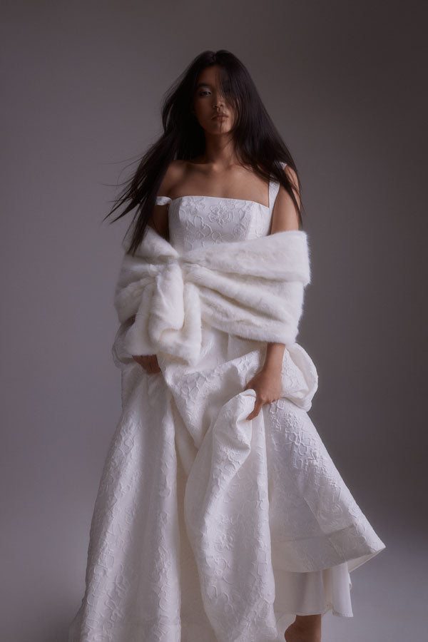 What to Wear Over a Formal Dress in Winter Unreal fur What to Wear Over a Formal Dress in Winter Unreal fur
