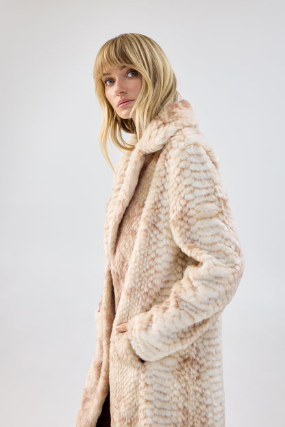 Montmartre Coat – Unreal fur
