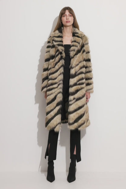 Bengal Kiss Coat